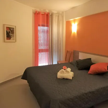 5J Sao Gabriel - Casas & Papeis Appartement Armação de Pêra Buitenkant foto